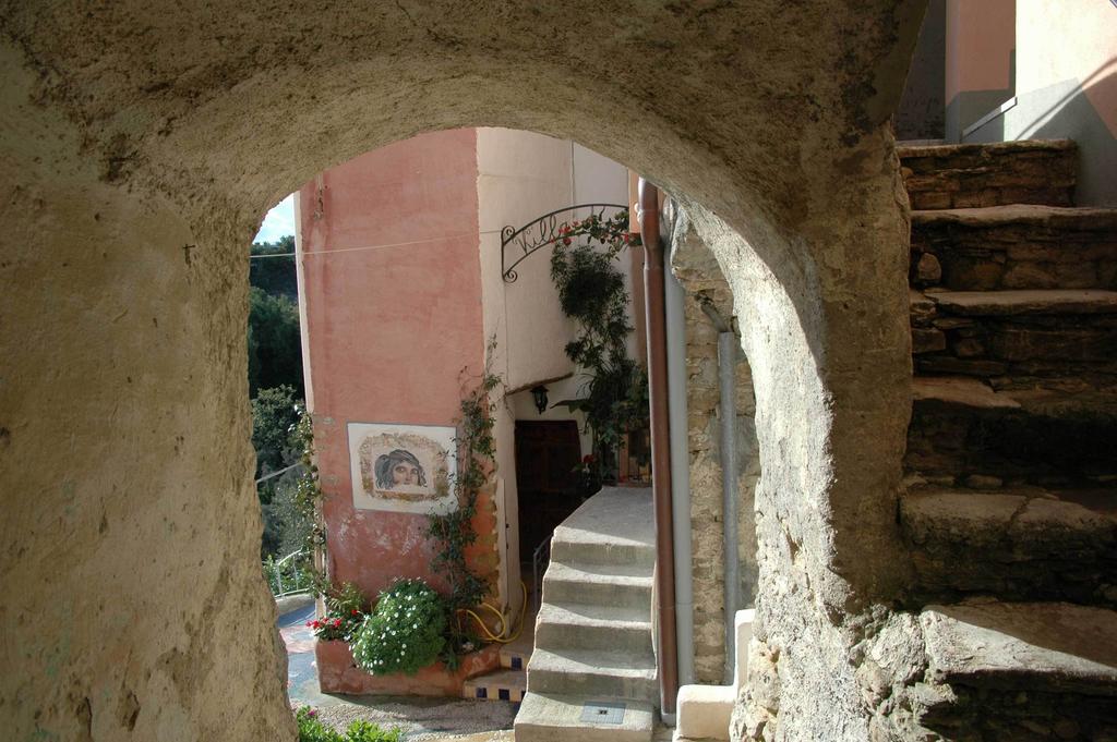 Villa D'Arte Mortola Superiore Pokoj fotografie