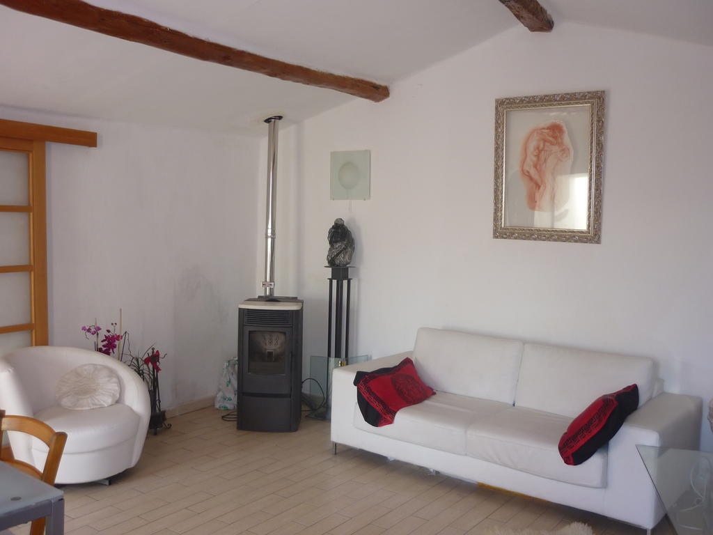 Villa D'Arte Mortola Superiore Pokoj fotografie